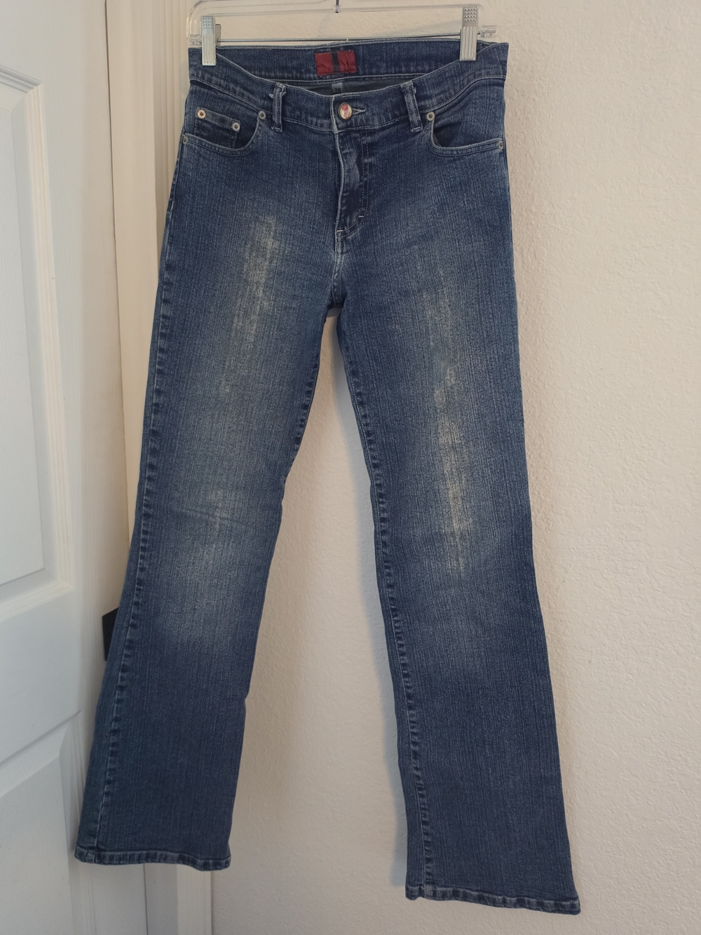 Women's Boot Cut Denim Jeans in Medium Blue